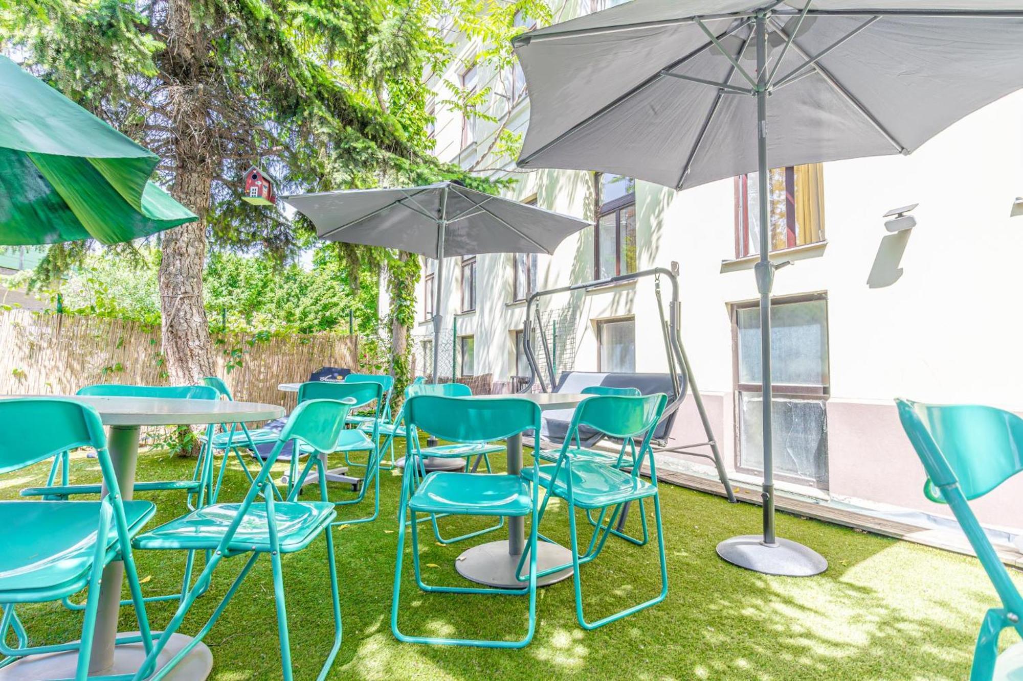 Adorable 2Br Apt. Near Millenium Tower And Danube Apartment Виена Екстериор снимка