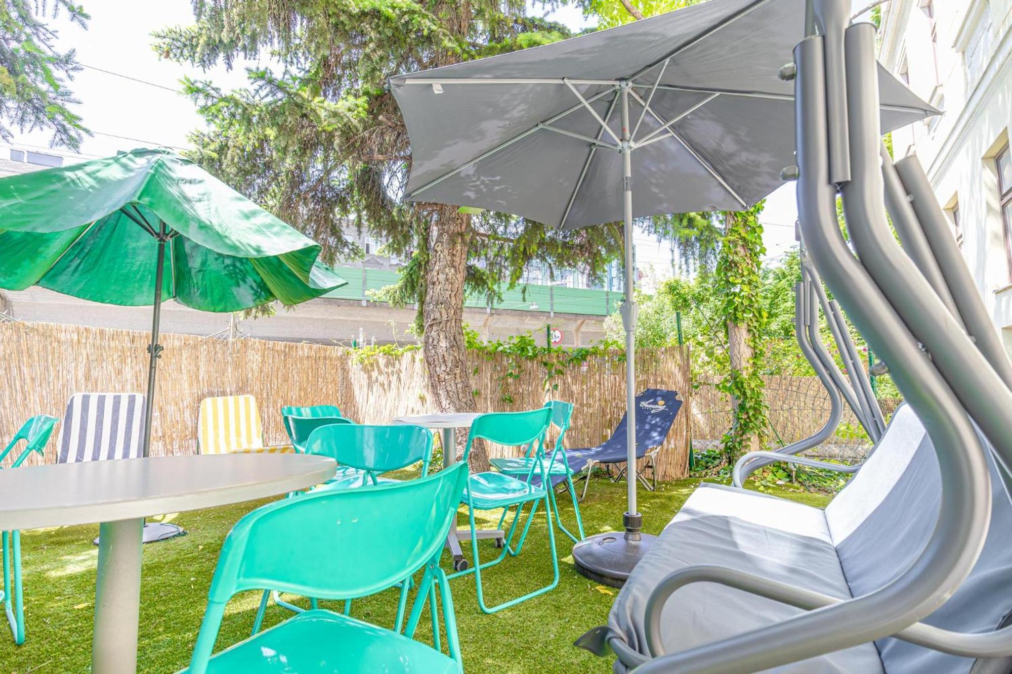 Adorable 2Br Apt. Near Millenium Tower And Danube Apartment Виена Екстериор снимка